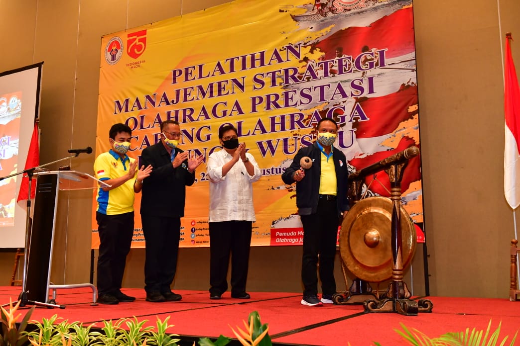 Zainudin Amali membuka Pelatihan Manajemen Strategi Olahraga Prestasi Cabor Dayung dan Wushu