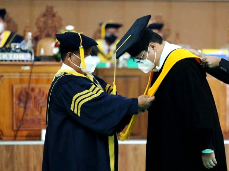Menpora RI Apresiasi Airlangga Hartarto Dapat Gelar Doktor Honoris Causa Pendidikan Olahraga