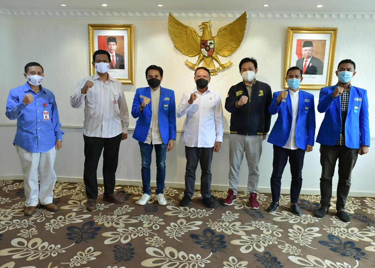 Menteri Pemuda dan Olahraga  (Menpora) Zainudin Amali meminta agar organisasi kemahasiswaan dan kepemudaan terus melakukan pengaderan sehingga sirkulasi kader di organisasi terus berjalan dan tidak stagnan. (foto:bagus/kemenpora.go.id).