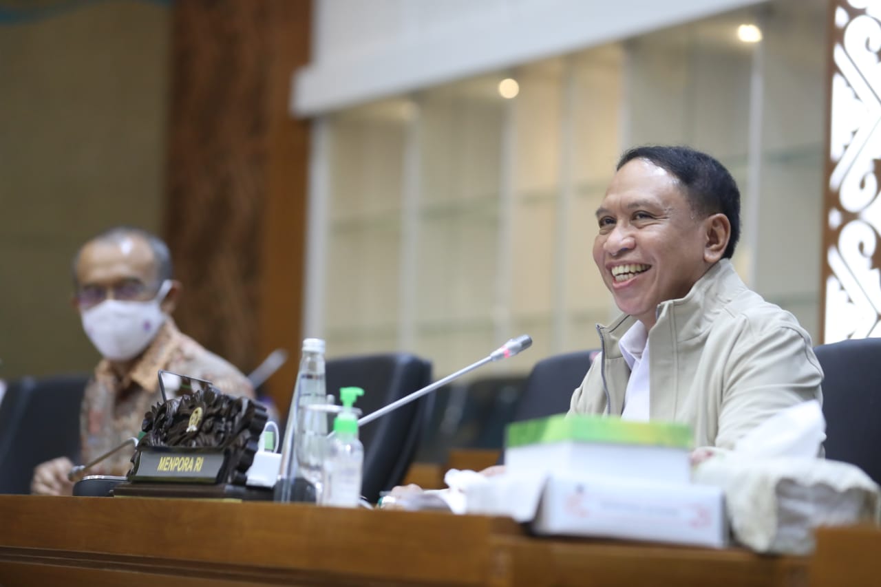 Menteri Pemuda dan Olahraga Republik Indonesia (Menpora RI) Zainudin Amali menghadiri Rapat Kerja dengan Badan Legislasi (Baleg) Dewan Perwakilan Rakyat (DPR) RI di Gedung Nusantara DPR, Jakarta, Kamis, (1/4) siang di Ruang Rapat Badan Legislasi, Gedung N
