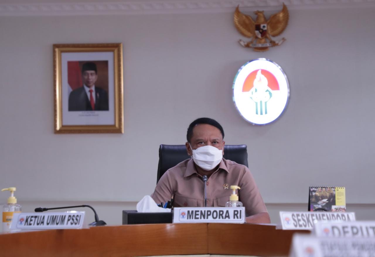 Menteri Pemuda dan Olahraga Republik Indonesia (Menpora RI) Zainudin Amali mengatakan dirinya akan mengawal langsung implementasi grand design keolahragaan nasional. Menpora Amali menyampaikan alasan dibalik keputusan itu.(foto:egan/kemenpora.go.id)