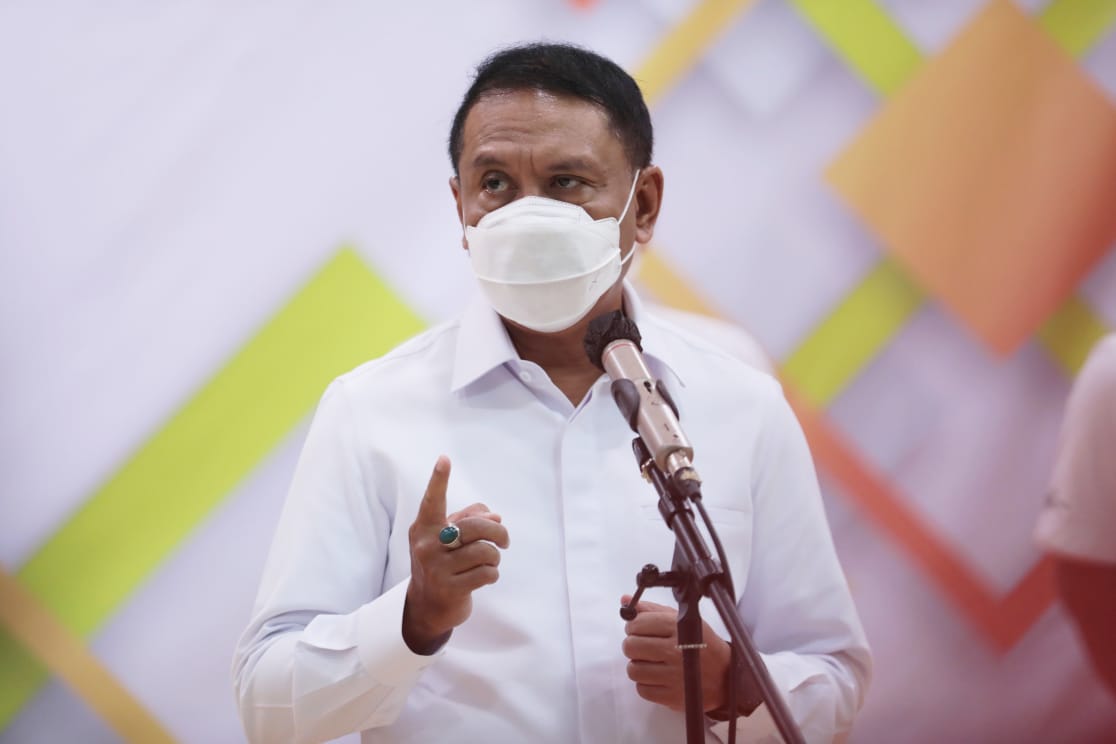 Menteri Pemuda dan Olahraga Republik Indonesia (Menpora RI) Zainudin Amali memberikan apresiasi terhadap suporter yang patuh dan tertib selama penyelenggaraan turnamen pramusim Piala Menpora 2021. Dan, Menpora sebaliknya mengecam oknum suporter yang membu