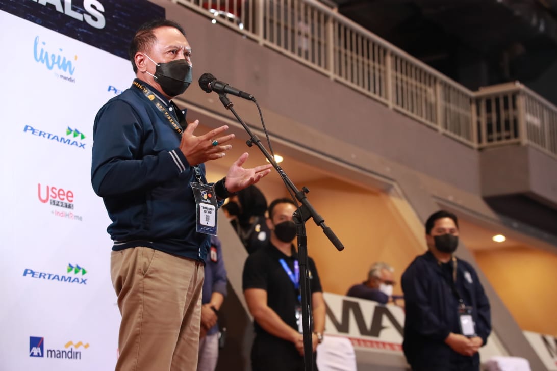 Usai membuka Final IBL, Menpora Amali, menyaksikan laga pamuncak antara Satria Muda Pertamina vs Pelita Jaya Bakrie. Menpora melihat cukup puas dengan penyelenggaraan dan jalannya pertandingan IBL 2021 yang bisa menjadi modal pelaksanaan Indonesia sebagai