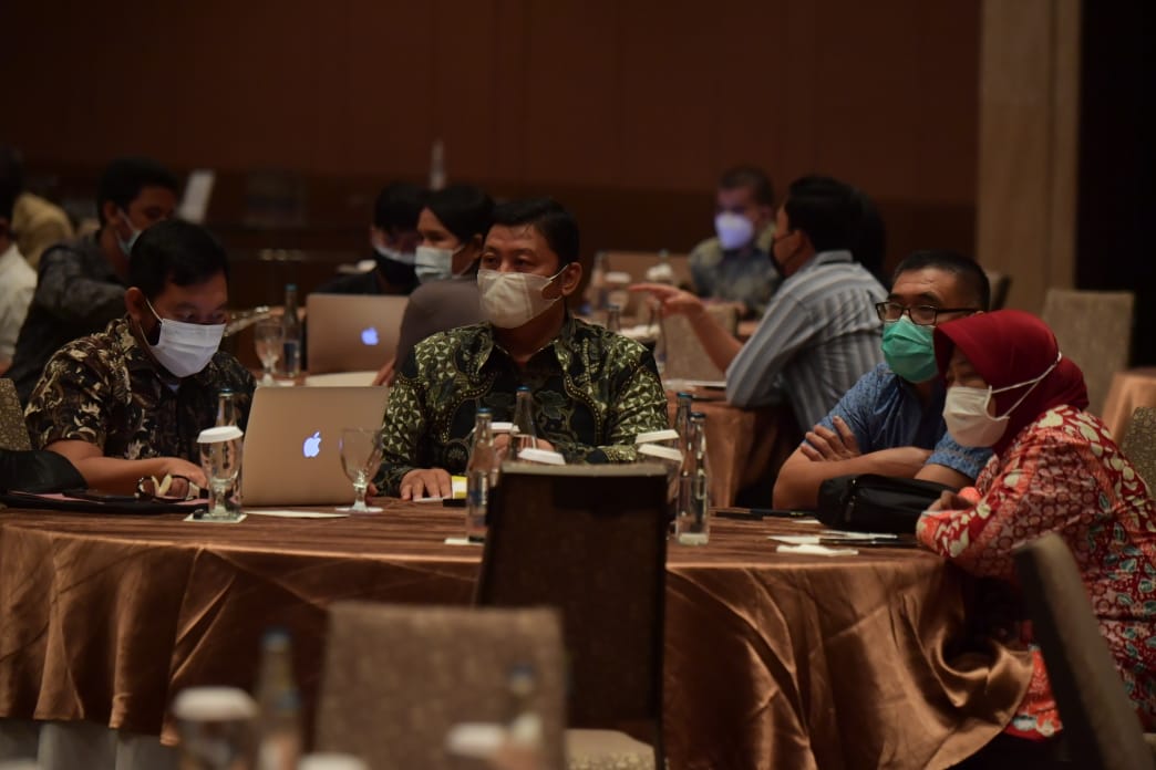 Deputi Bidang Pengembangan Pemuda Kemenpora, Asrorun Ni'am Sholeh menjadi narasumber secara virtual dalam rapat koordinasi nasional (rakornas) tahun 2021 yang digelar Westin Hotel and Resort, Nusa Dua, Bali, Sabtu (3/7). Pada kesempatan ini, Deputi Ni'am 