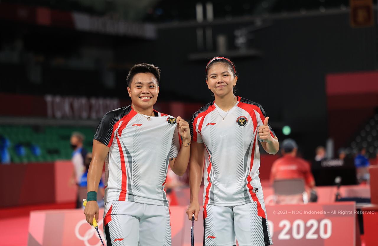 Indonesia kembali mengirimkan satu wakilnya ke perempatfinal cabang bulutangkis Olimpiade Tokyo 2020 setelah ganda putri Greysia Polii/Apriyani Rahayu meraih kemenangan kedua dalam babak penyisihan grup A, yang berlangsung di Musashino Forest Plaza, Senin