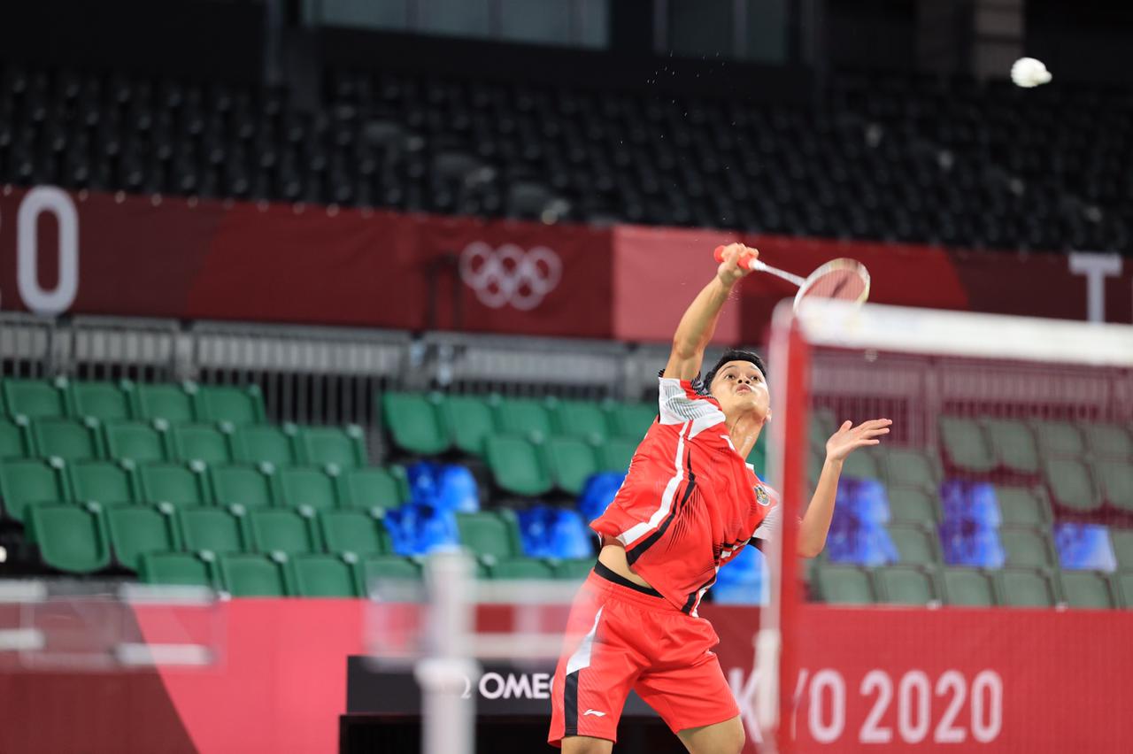 Pebulu tangkis tunggal putra Indonesia diharapkan dapat mempertahankan optimisme di Olimpiade 2020 Tokyo. Diharapkan, Anthony Sinisuka Ginting dan Jonatan Christie dapat menjaga fokus terutama saat menyelesaikan babak eliminasi grup. (foto:nocindonesia)
