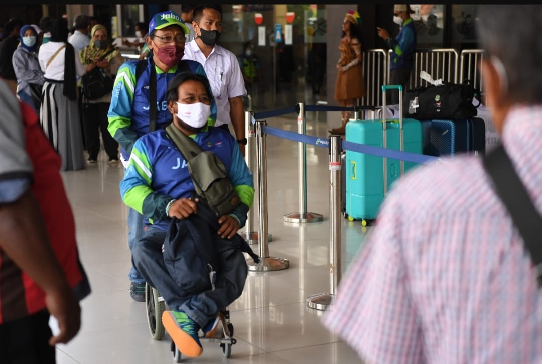 Rombongan besar pertama atlet-atlet Pekan Paralimpiade Nasional (Peparnas) 2021 dari berbagai daerah di Indonesia mulai berdatangan di Kota dan Kabupaten Jayapura, Papua pada Selasa, (2/11). (Foto: InfoPublik/Ryiadhy BN)