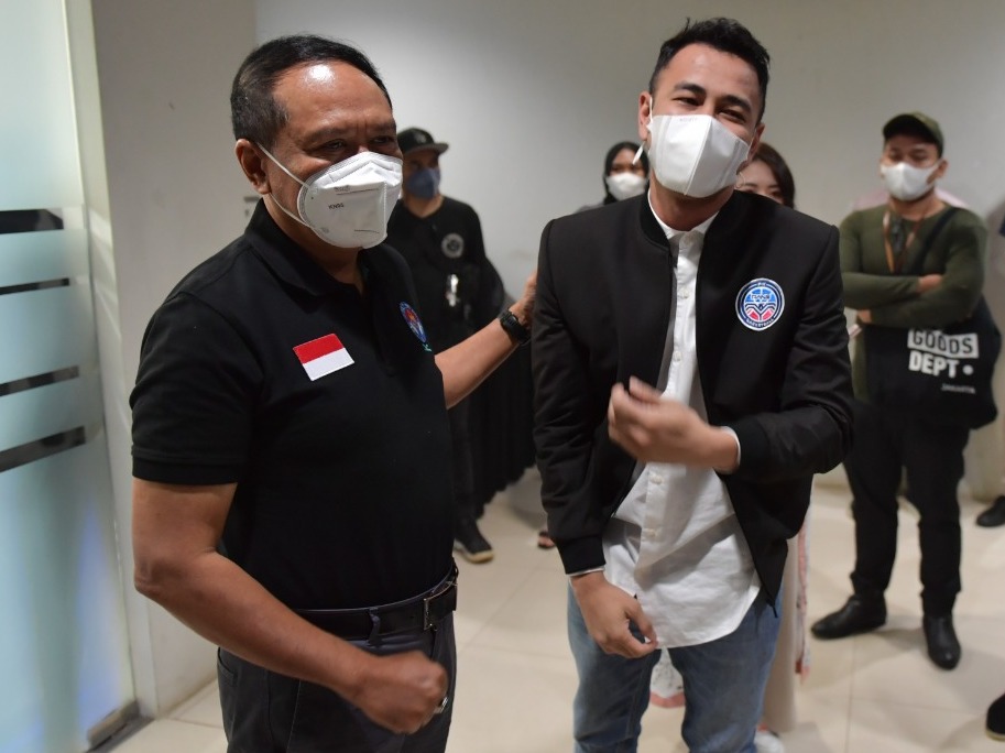 Chairman RANS PIK Basketball ucapkan terima kasih kepada Menpora Amali dan Menteri BUMN Erick Thohir yang kompak mendukung dan mensupport anak muda dalam rangka menggiatkan olahraga sepakbola dan bola basket agar ekosistemnya berkembang lebih cepat dan be