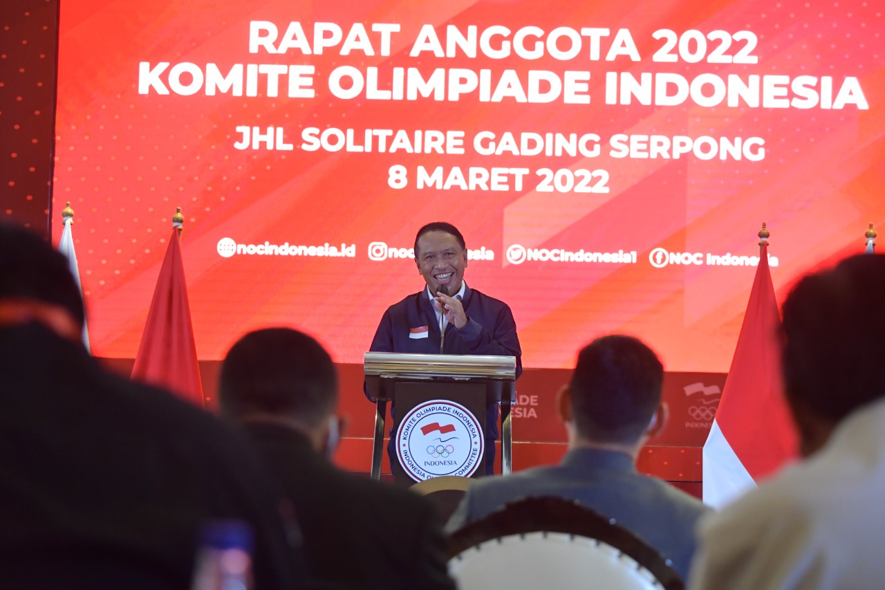  Menteri Pemuda dan Olahraga  (Menpora), Zainudin Amali didampingi Deputi  Peningkatan Prestasi Olahraga Kemenpora Chandra Bhakti dan Ketua Komite Olimpiade Indonesia (KOI), Raja Sapta Oktohari resmi menutup  Rapat Anggota (RA) 2022 Komite Olimpiade Indon