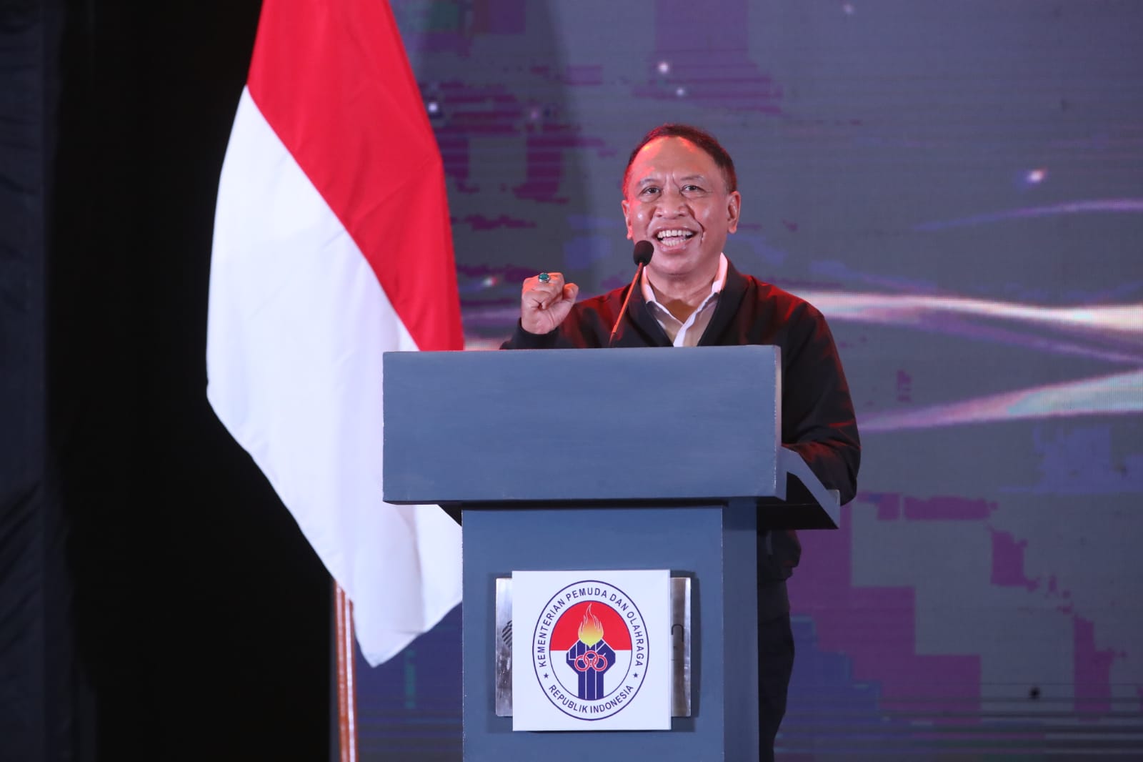 Menteri Pemuda dan Olahraga Republik Indonesia (Menpora RI), Zainudin Amali secara resmi melakukan kick off dimulainya Sosialisasi Undang-Undang Nomor 11 Tahun 2022 Tentang Keolahragaan. Kegiatan ini berlangsung di hotel Pullman Central Park, Jakarta, Sen