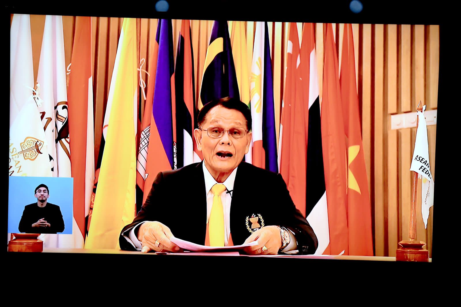 Presiden ASEAN Para Sports Federation (APSF) Osoth Bhavilai menyampaikan ucapan terima kasih dan apresiasi kepada pemerintah Indonesia yang telah bersedia menjadi tuan rumah Asean Para Games Solo 2022. (foto:raiky/kemenpora.go.id)