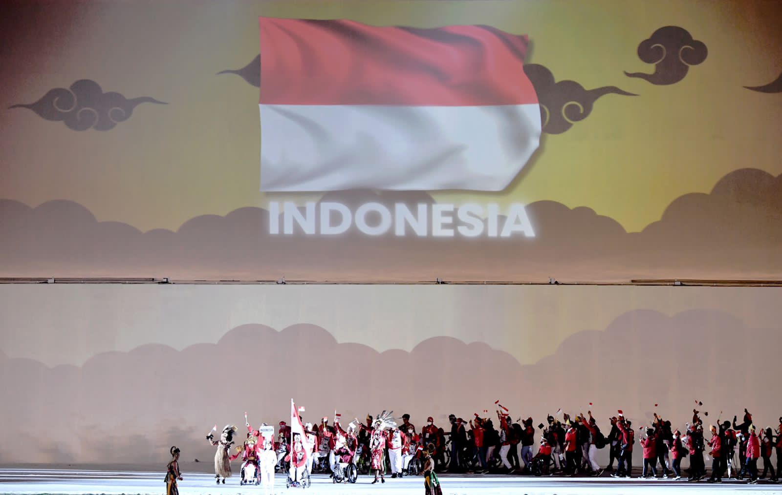 Acara Pembukaan Asean Para Games 2022 Solo berjalan megah, Afandi Somar selaku Ketua Presidium Komite Generasi Muda Indonesia Timur (KOGAM-TIMUR),memberikan apresiasi dan dukungan atas terselenggaranya kegiatan tersebut.(foto:raiky.kemenpora.go.id)