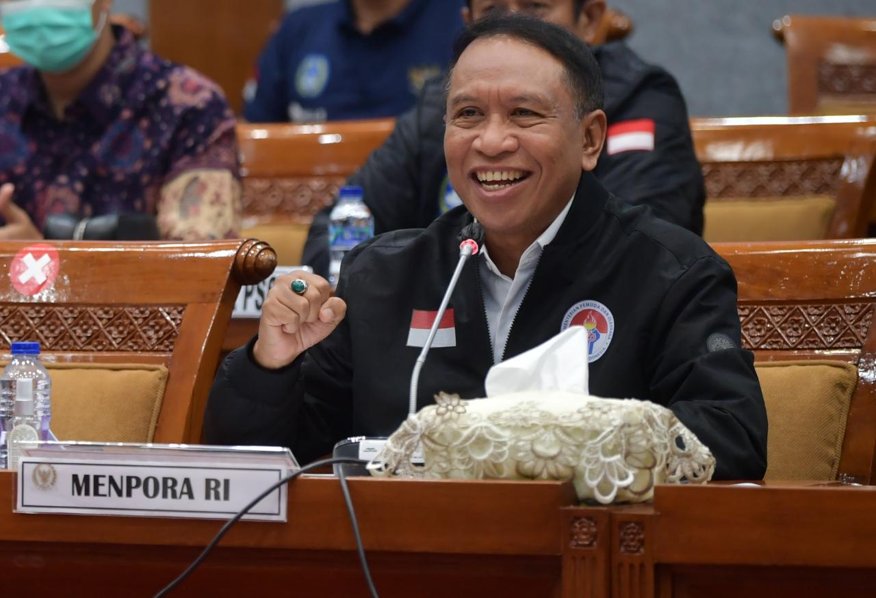 Menteri Pemuda dan Olahraga Republik Indonesia (Menpora RI) Zainudin Amali menegaskan bahwa naturalisasi dua calon pemain Tim Nasional (Timnas) sepakbola Indonesia, Jordy Amat Maas dan Sandy Henny Walsh merupakan program jangka pendek karena ada kebutuhan