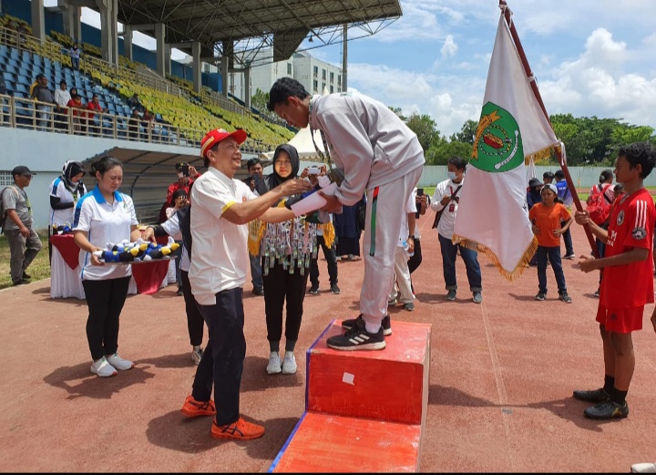 Ajang Pra Pekan Olahraga Pelajar Nasional (POPNAS) 2022 Zona 4 Samarinda berlangsung sukses. Asisten Deputi Pembibitan dan IPTEK Olahraga Kemenpora, Bayu Rahadian menilai Pra POPNAS ini menjadi salah satu implentasi Perpres No 86 Tahun 2021 tentang Desain