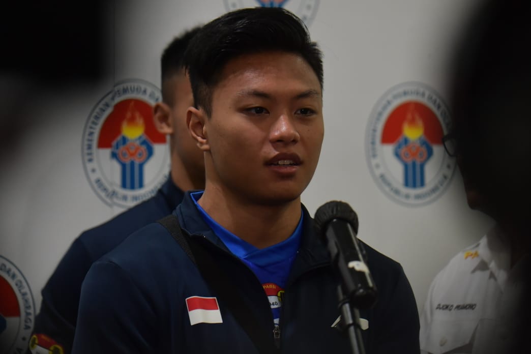 Menteri Pemuda dan Olahraga Republik Indonesia (Menpora RI) Zainudin Amali mengucapkan selamat dan mengapresiasi atas prestasi yang diukir lifter Indonesia Rahmat Erwin Abdullah yang berhasil menjadi juara sekaligus mencetak rekor dunia untuk angkatan cle