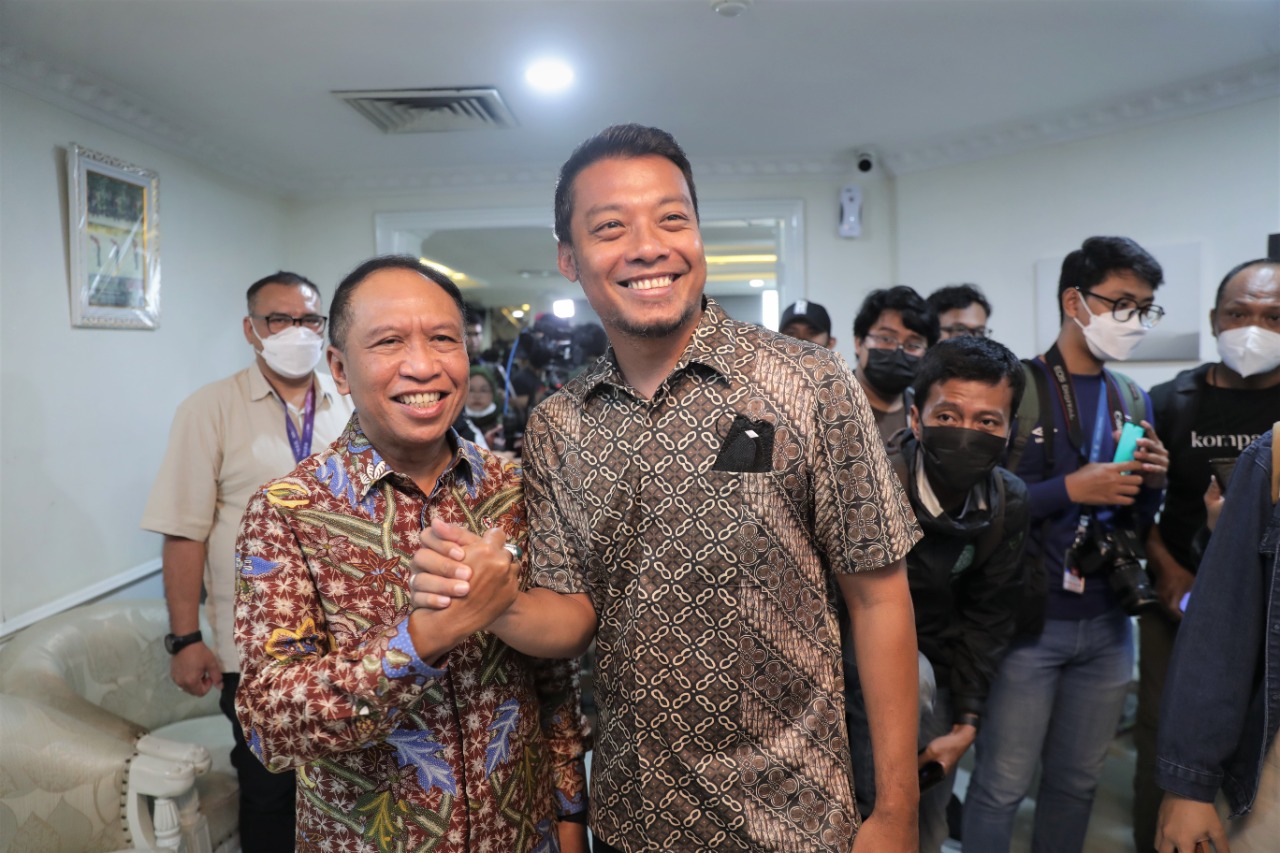 Salah satu pemain senior tim Liga 2 Bekasi FC, Hamka Hamzah mengucapkan terima kasih kepada Menteri Pemuda dan Olahraga Republik Indonesia (Menpora RI) Zainudin Amali yang akan mencarikan jalan keluar agar Liga 2 kembali bergulir. (foto:raiky/kemenpora.go