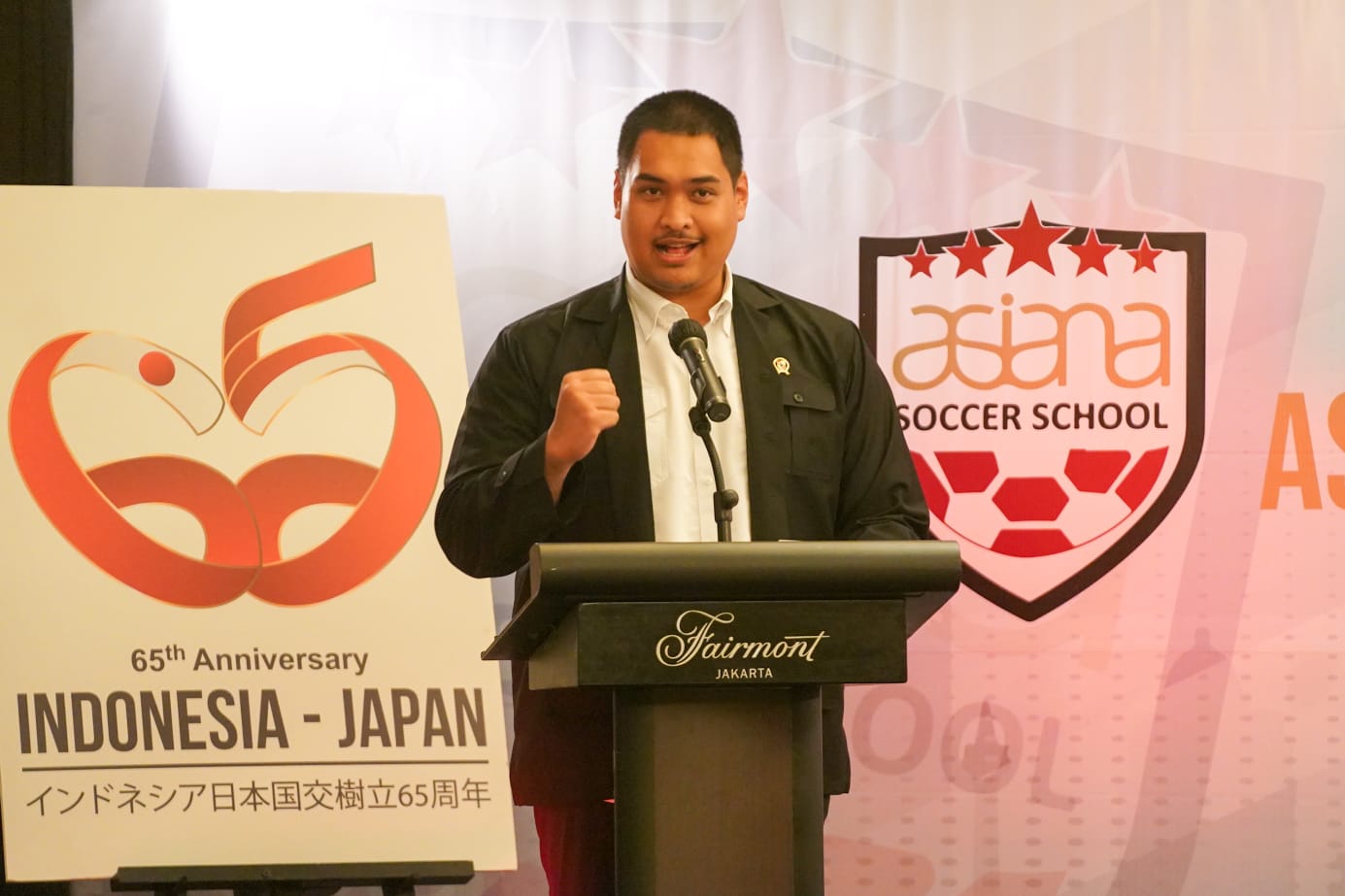 Menteri Pemuda dan Olahraga Republik Indonesia (Menpora RI) Dito Ariotedjo, menyampaikan harapannya agar dalam kerjasama pengembangan sepak bola antara Asiana Soccer School dan Cerezo Osaka FC Jepang juga melibatkan pelatihan pelatih.(foto:egan/kemenpora