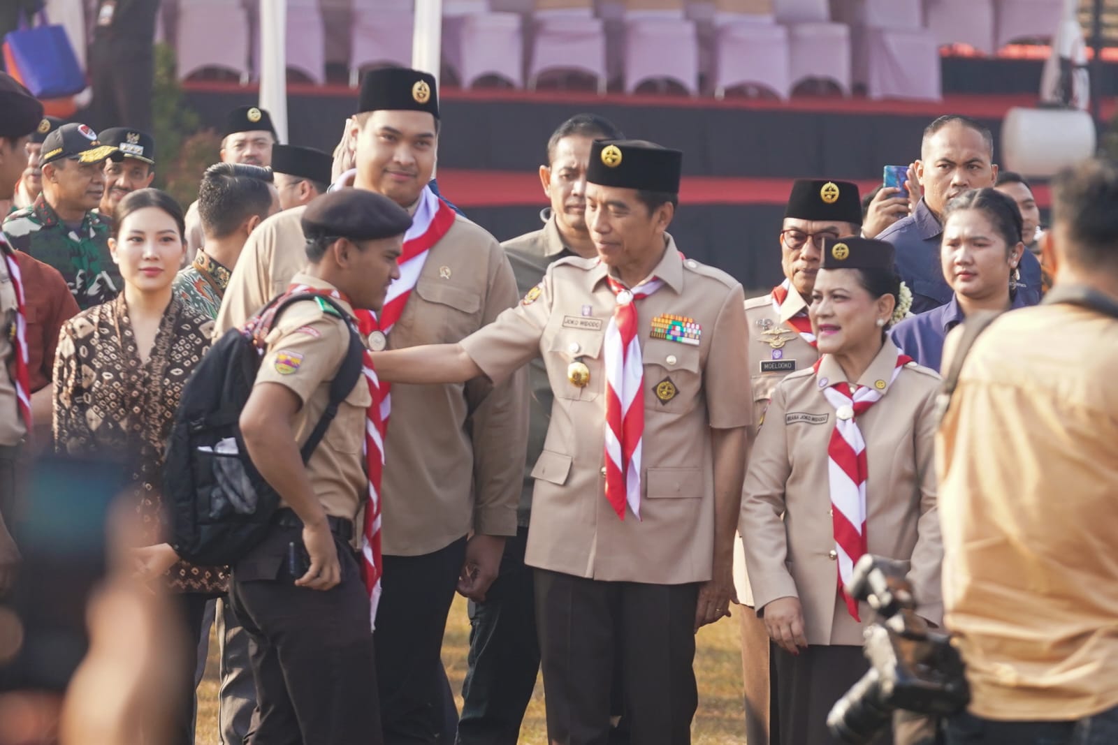 Menteri Pemuda dan Olahraga Republik Indonesia (Menpora RI) Dito Ariotedjo hari Selasa (15/8) pagi ikut mendampingi Presiden Joko Widodo dan Ibu Iriana Joko Widodo meninjau pelaksanaan Raimuna Nasional (Rainas) XII Tahun 2023 di Buperta Cibubur, Jakarta. 