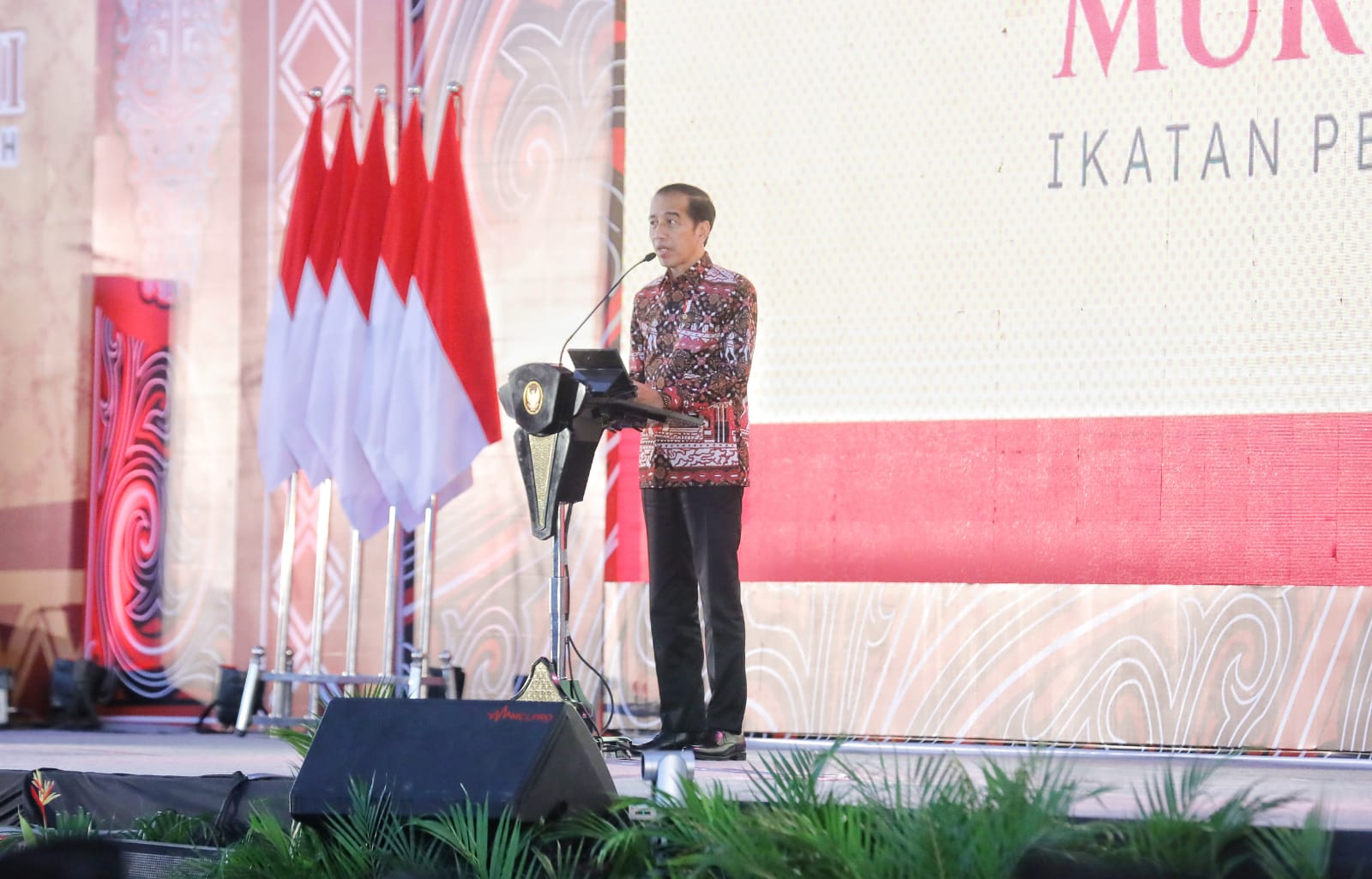 Presiden Joko Widodo membuka Muktamar Ikatan Pelajar Muhammadiyah (IPM) XXI Tahun 2023 di Deli Serdang, Sumatera Utara. Presiden ingin para generasi muda memiliki kecakapan ilmu pengetahuan dan teknologi. (foto:yayan/kemenpora.go.id)