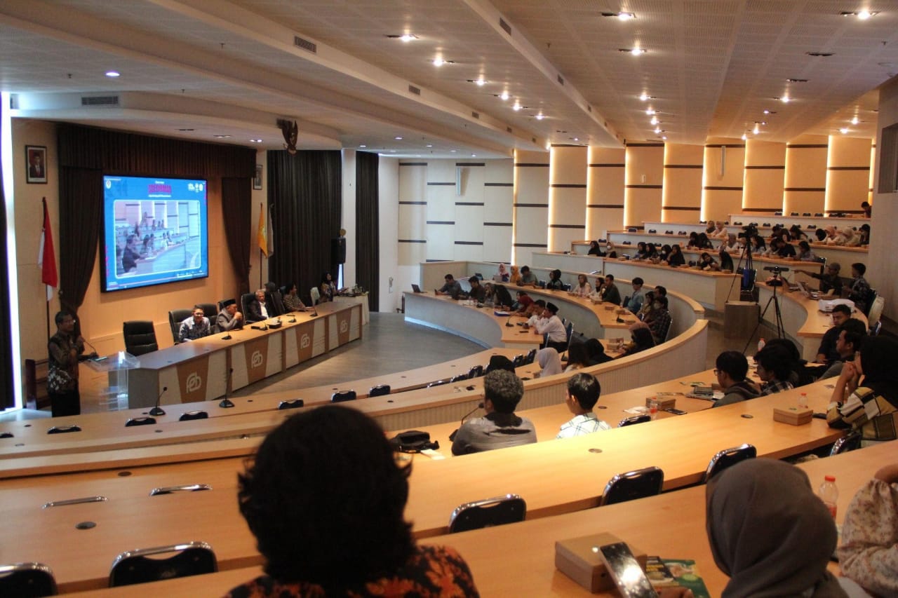 Kemenpora kembali mengadakan seri kuliah Wira Muda, kali ini bekerja sama dengan Universitas Negeri Jenderal Soedirman (Unsoed), Purwokerto, Jawa Tengah. Kuliah kewirausahaan yang menjadi progam andalan Kemenpora ini diikuti oleh lebih dari 200 peserta ya