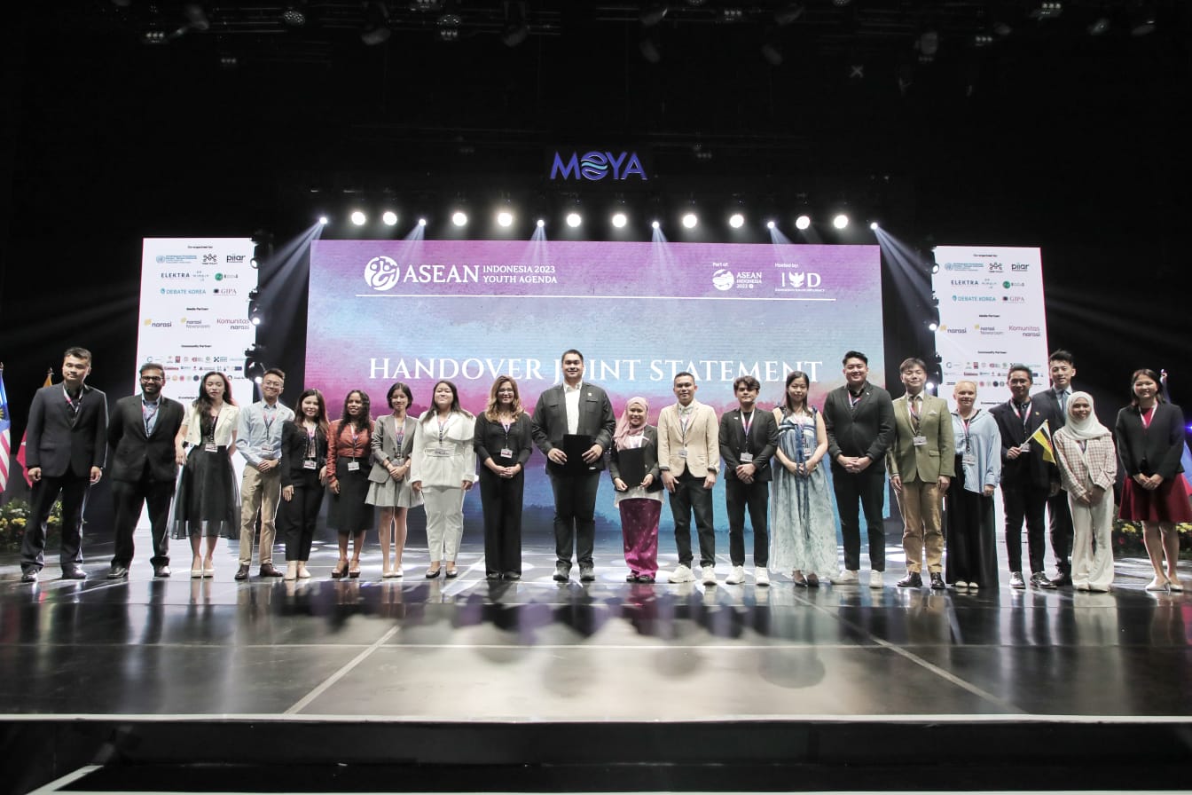 Menteri Pemuda dan Olahraga (Menpora) Dito Ariotedjo menyerukan para anak muda ASEAN untuk saling bergotong royong dan berkolaborasi untuk sebuah masa depan generasi saat ini dan seterusnya untuk menjadi lebih baik lagi.(foto:yayan/kemenpora.go.id)