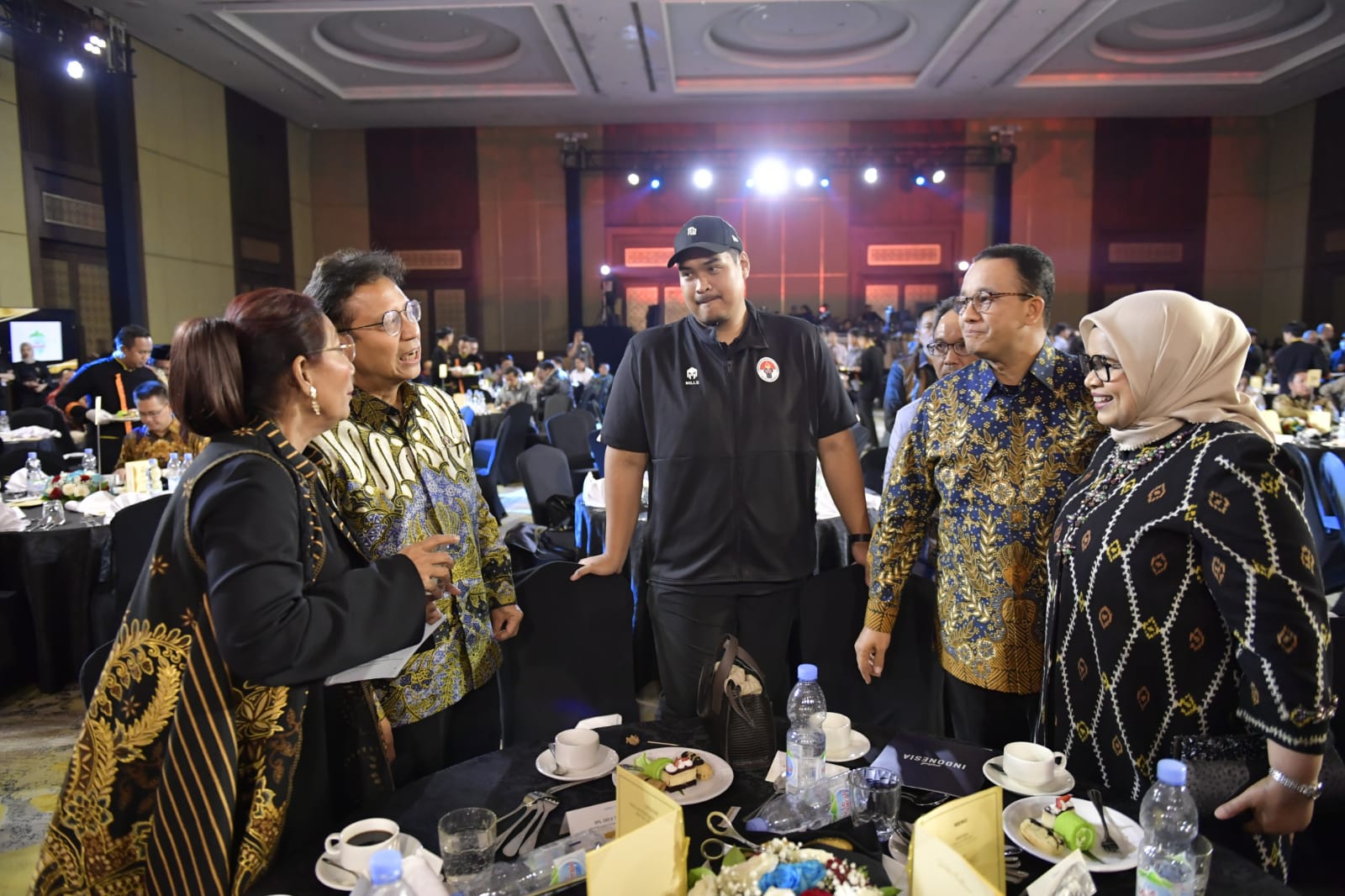 Menteri Pemuda dan Olahraga Republik Indonesia (Menpora RI) Dito Ariotedjo menghadiri Malam Puncak Indonesia 12aya Kompas TV di The Sultan Hotel & Residence Jakarta, Senin (11/9) malam. Acara ini merupakan puncak perayaan HUT ke-12 Kompas TV yang jatuh pa