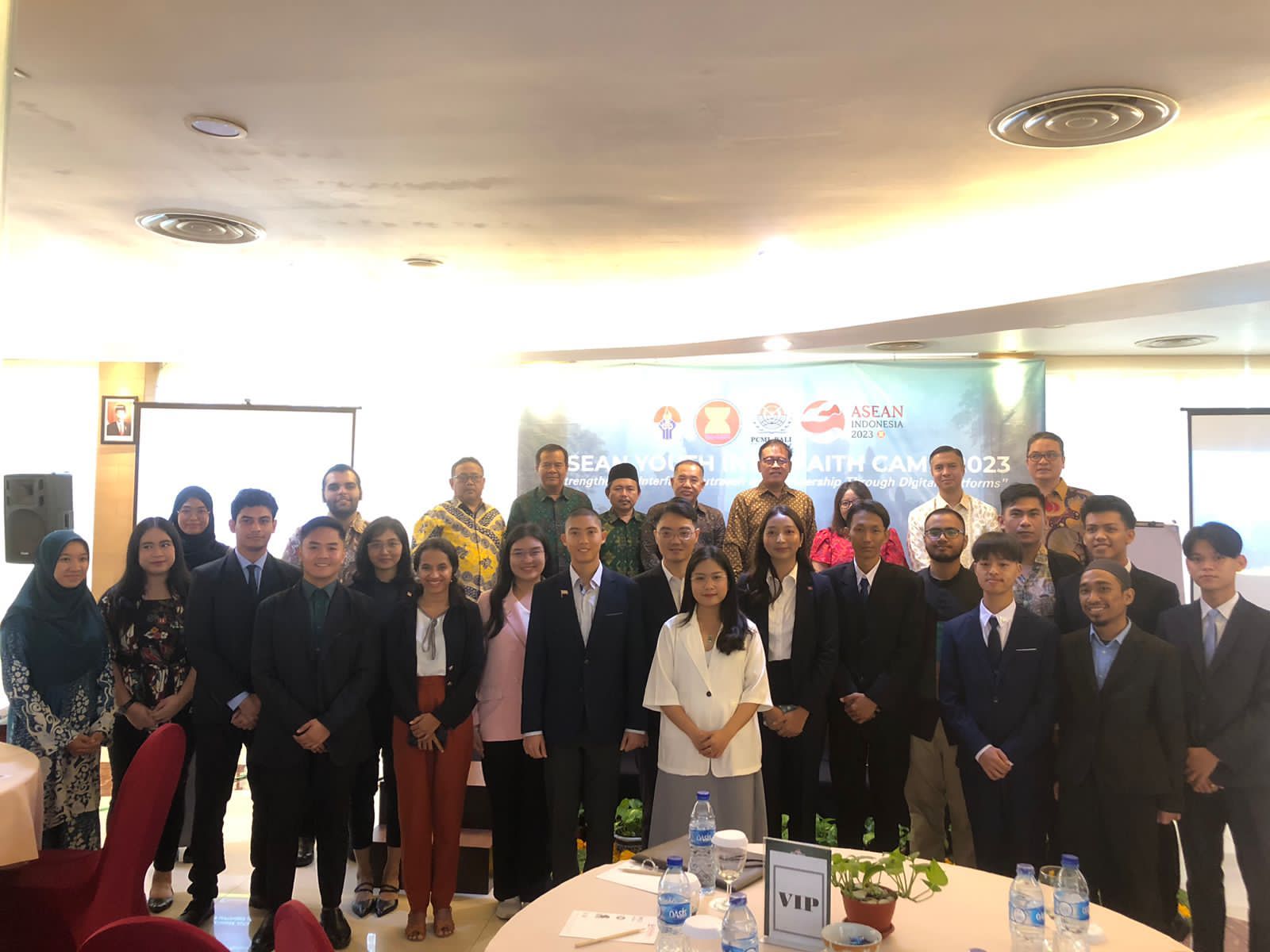 ASEAN Youth Interfaith Camp (AYIC) 2023 kembali digelar dengan semangat memperkuat kerjasama dan pemahaman antar umat beragama di Asia Tenggara. Kali ini AYIC digelar di Hotel Atanaya, Kuta, Bali dari tanggal 22 sampai dengan 26 September 2023 lalu.(foto: