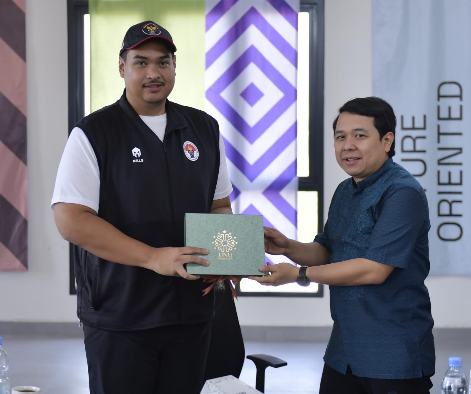 Menteri Pemuda dan Olahraga Republik Indonesia (Menpora RI) Dito Ariotedjo mengunjungi Gedung Baru Universitas Nahdlatul Ulama (UNU) Yogyakarta, Jalan Ringroad Barat, Pedukuhan, Dowangan, Gamping, Sleman, Daerah Istimewa Yogyakarta (DIY), Jumat (13/10) si