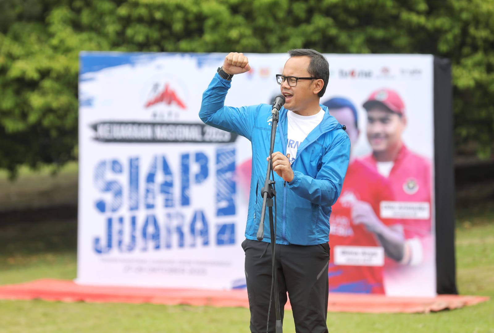 Ketua Umum Asosiasi Lari Trail Indonesia (Ketum ALTI) Bima Arya Sugiarto, menyampaikan terima kasihnya kepada Menpora Dito Ariotedjo yang telah mendukung atas perkembangan olahraga Lari Trail Indonesia. Kehadiran Menpora Dito membuka Kejurnas Lari Trail I