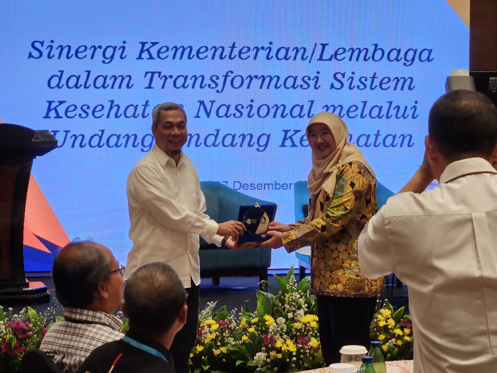 Pentingnya peran kesehatan untuk mencetak pemuda yang unggul menuju Indonesia Emas 2045 menjadi fokus forum Bakohumas Kementerian dan Lembaga yang kali ini mengambil tema ‘Sinergi Kementerian/Lembaga dalam Transformasi Sistem Kesehatan Nasional melalui UU