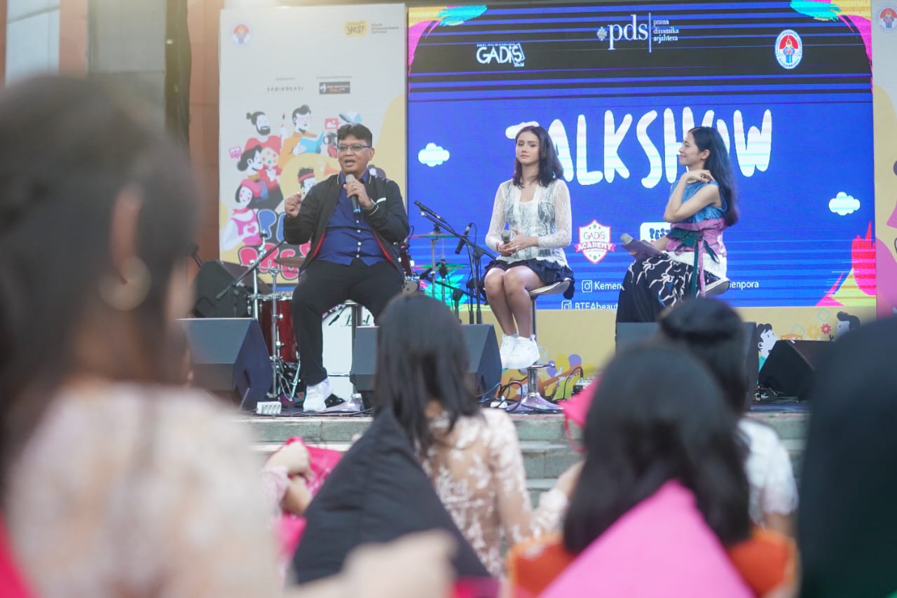 Kementerian Pemuda dan Olahraga Republik Indonesia (Kemenpora RI) kembali menyelenggarakan Pesta Prestasi 2024 dengan tema ‘Gadis Kartini - Brilliance and Beauty' Sabtu (27/4) di halaman Kantor Kemenpora, Jakarta.(foto:egan/kemenpora.go.id)