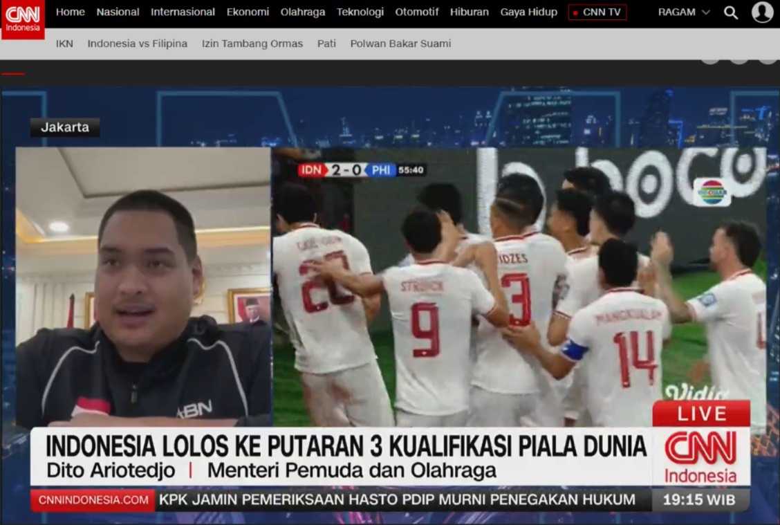 Timnas Indonesia menjadi satu-satunya perwakilan dari Asia Tenggara yang maju ke putaran ketiga kualifikasi Piala Dunia 2026 di Arab Saudi. Hasil itu diraih usai Garuda mengalahkan Filipina 2-0 di SUGBK, Selasa (11/6) malam.(foto:bagus/kemenpora.go.id)