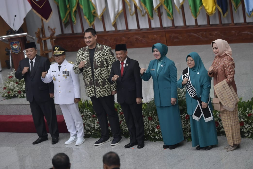 Menteri Pemuda dan Olahraga Republik Indonesia (Menpora RI) Dito Ariotedjo, hari Rabu (19/6) pagi menghadiri pelantikan Staf Ahli Kemenpora Bidang Hukum menjadi Penjabat (PJ) Gubernur Lampung, Samsudin di Sasana Bhakti Praja, Kementerian Dalam Negeri (Kem