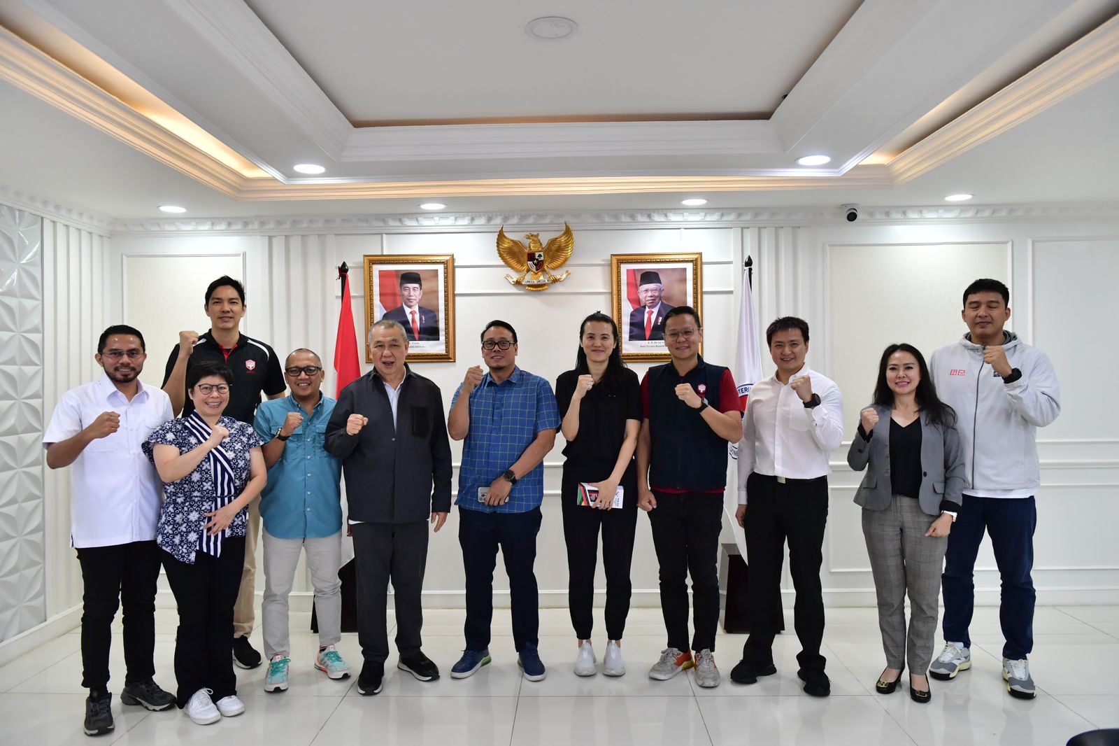 Kementerian Pemuda dan Olahraga (Kemenpora RI) menerima audiensi Ketua umum Pengurus Pusat Persatuan Bola Basket Seluruh Indonesia (Ketum PP Perbasi) Danny Kosasih di ruang rapat lantai 10 Kantor Kemenpora, Senayan, Jakarta, Selasa (30/7).(foto:andre/keme