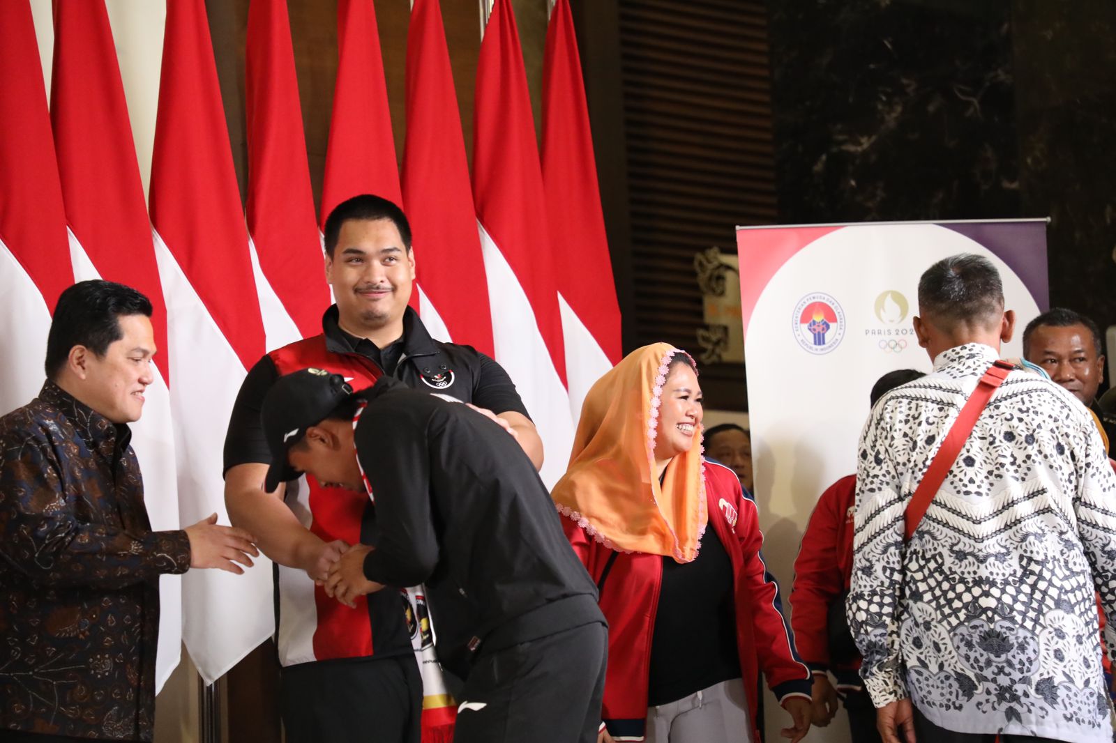 Menpora Dito Sambut Kepulangan Atlet Peraih Medali Emas Olimpiade 2024