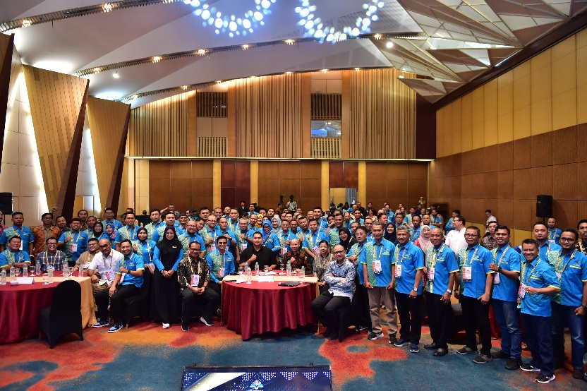 Menteri Pemuda dan Olahraga (Menpora) RI Dito Ariotedjo membuka Rapat Kerja Nasional (Rakernas) Ikatan Guru Olahraga Nasional (Igornas) 2024 di Hotel Ciputra, Jakarta Barat (Jakbar), Kamis (5/12) malam.(foto:Andre/kemenpora.go.id)