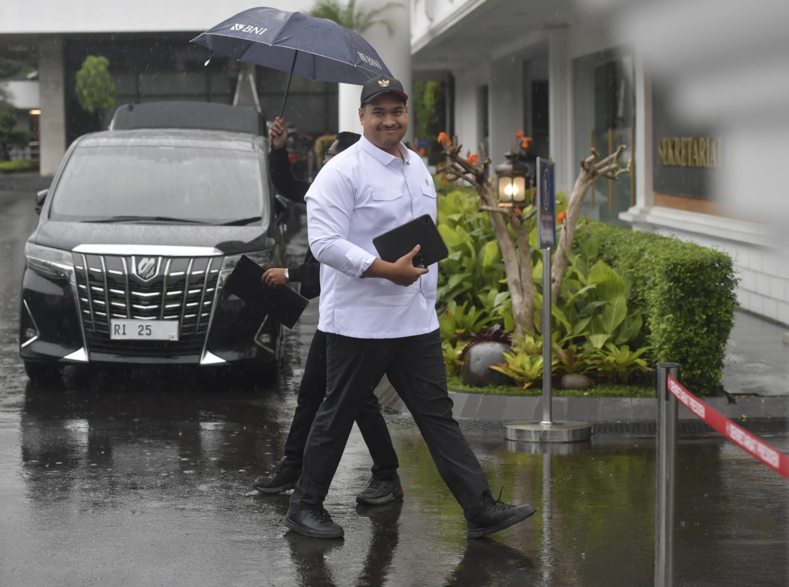 Menteri Pemuda dan Olahraga Republik Indonesia (Menpora RI) Dito Ariotedjo mendapat arahan dari Presiden Republik Indonesia (RI) Prabowo Subianto untuk meluncurkan gerakkan Indonesia Bugar yang dilakukan secara masif sejak usia Sekolah Dasar (SD).(foto:ba