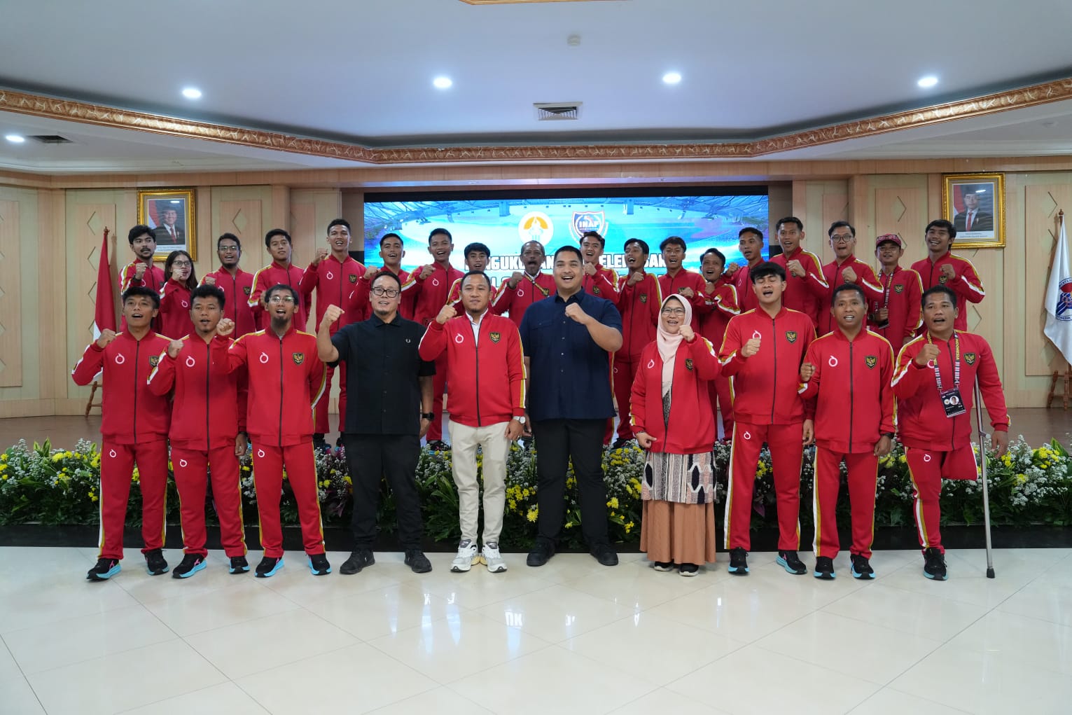 Menteri Pemuda dan Olahraga Republik Indonesia (Menpora RI) Dito Ariotedjo melepas tim nasional sepak bola amputasi ke Amputee Football Asian Championship 2025 yang akan digelar di Dhaka, Bangladesh. (foto:herry/kemenpora.go.id)