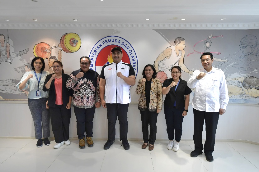 Menteri Pemuda dan Olahraga Republik Indonesia (Menpora RI), Dito Ariotedjo, menerima kunjungan Pengurus Persekutuan Gereja-Gereja di Indonesia (PGI) di Kantor Kemenpora, Jakarta, Senin (24/2).(foto:bagus/kemenpora.go.id)