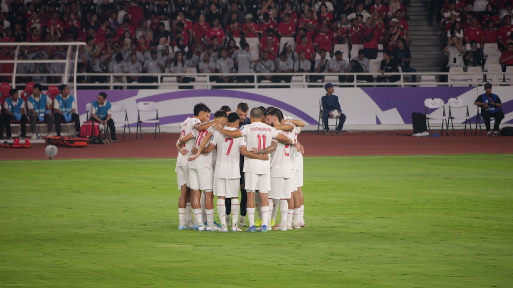 Menpora Dito Dampingi Presiden Jokowi Saksikan Timnas Indonesia kontra Australia