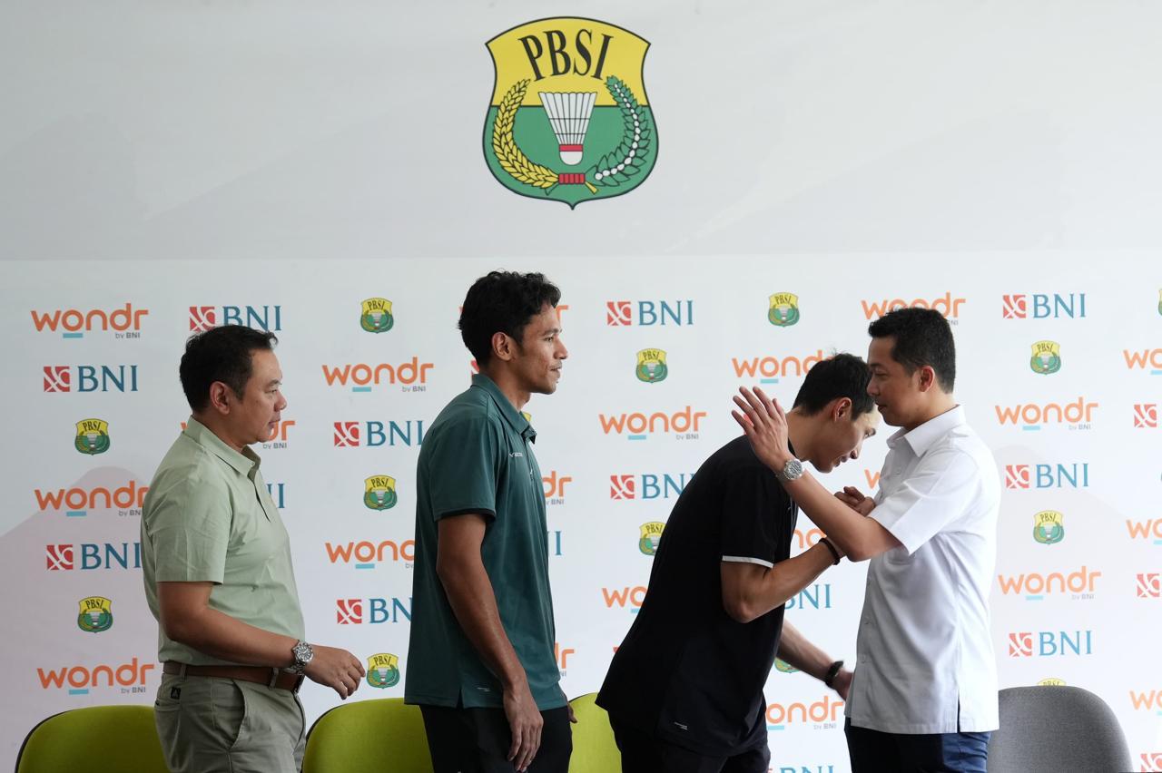 Wamenpora Taufik Dukung Keputusan Jojo dan Chico Berkarier di Luar Pelatnas PBSI