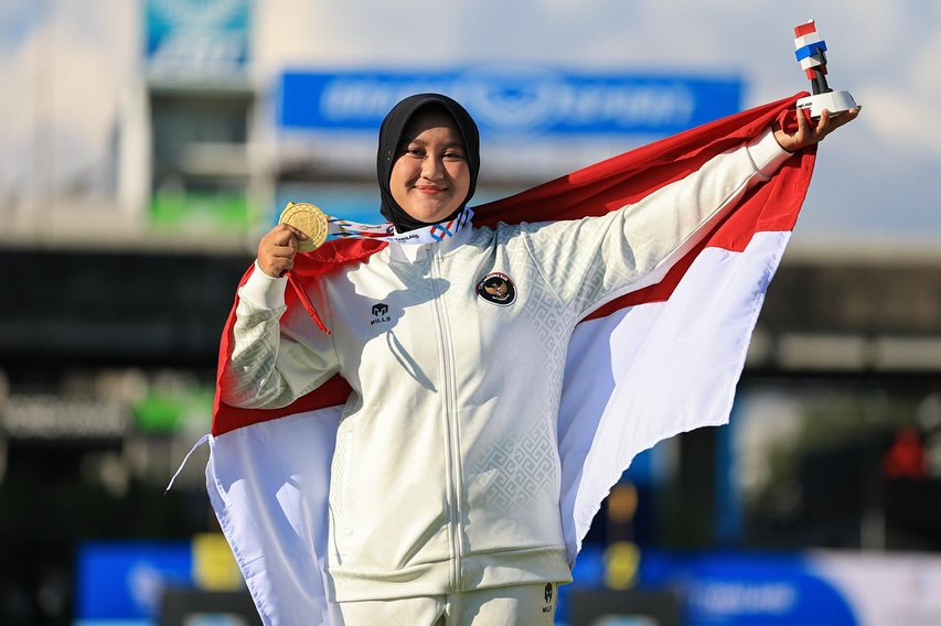 Impian Nurisa Dian Ashrifah, atlet panahan Indonesia untuk mengibarkan bendera Merah Putih di podium tertinggi akhirnya terwujud di SEA Games 2025 Thailand.(foto:instagram/hanisfa)