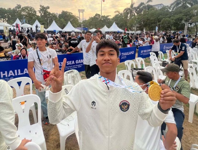 Keluarga dan masa depan adalah di antara hal terpenting dalam hidup atlet panjat tebing Antasyafi Robby Al Hilmi.(foto: Instagram/antasyafi_robby)