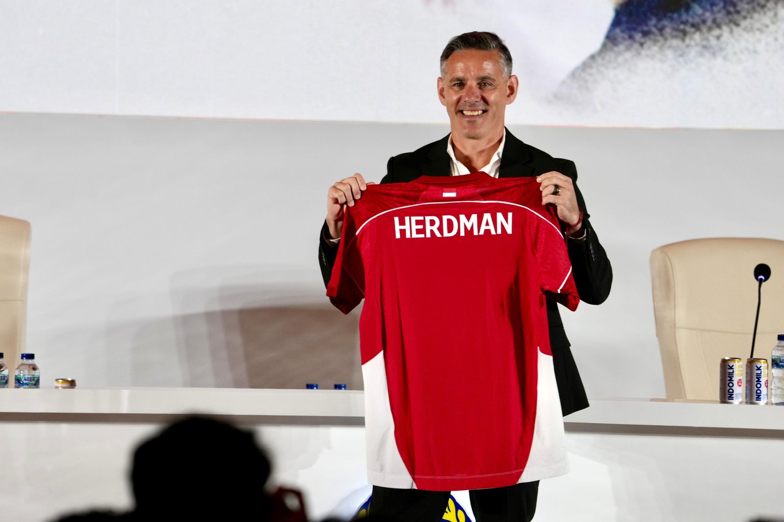 John Herdman Resmi Jadi Pelatih Timnas: Ini Kesempatan Membawa Prestasi Sepak Bola Indonesia ke Panggung Dunia