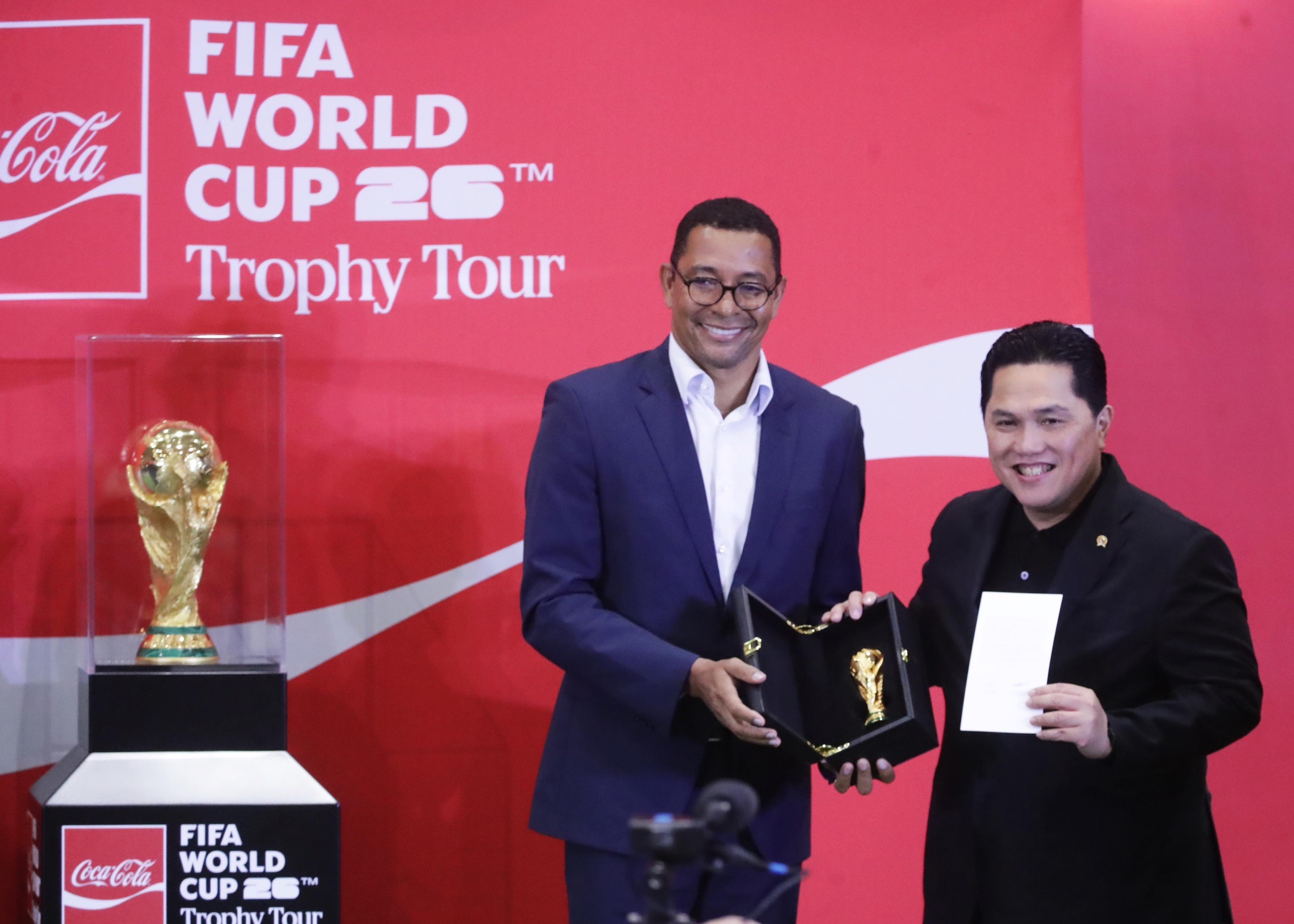 Menpora Erick Hadiri FIFA World Cup 2026 Trophy Tour di Jakarta