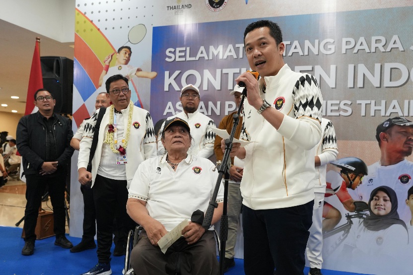 Wamenpora RI Taufik Hidayat, menyampaikan komitmen pemerintah dalam meningkatkan pembinaan olahraga disabilitas.(foto:Gilang/kemenpora.go.id)