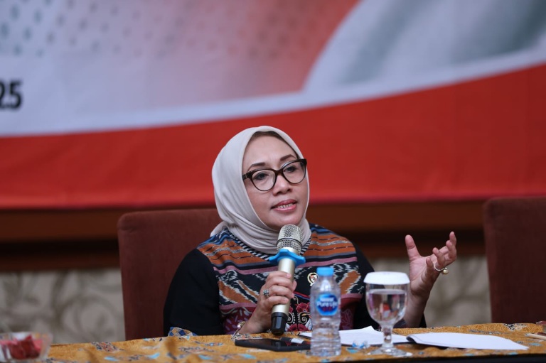 Menteri Pemberdayaan Perempuan dan Perlindungan Anak (PPPA) Arifah Fauzi mengapresiasi langkah cepat Menpora terkait kasus pelecehan seksual dan kekerasan fisik terhadap atlet. (foto:istimewa)