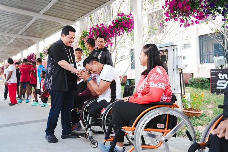 Pemerintah mencairkan bonus untuk para atlet peraih medali Asean Para Games 2026 pada Selasa 17/3, dengan mekanisme bonus ditransfer langsung ke rekening Bank Rakyat Indonesia (BRI) milik para atlet. (foto:Andre/kemenpora.go.id)