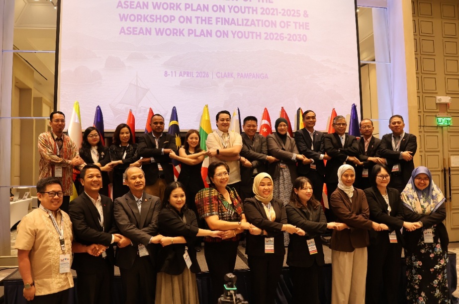 Delegasi Indonesia pada pertemuan yang digelar ASEAN Secretariat diwakili oleh Esa Sukmawijaya selaku Asdep Pengembangan Kepemudaan Global dan Elvi Susanti, Analis Kebijakan Ahli Madya Kemenpora. (foto:istimewa)