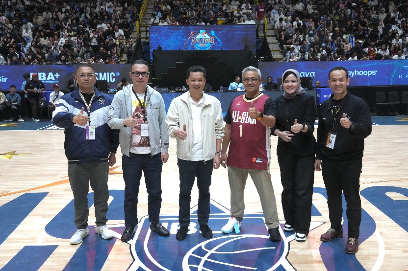 Wamenpora RI, Taufik Hidayat, menghadiri ajang Indonesian Basketball League (IBL) All-Star 2026 di Bandung Arena, Bandung, Jawa Barat, Sabtu (11/4). (foto:Gilang/kemenpora.go.id)